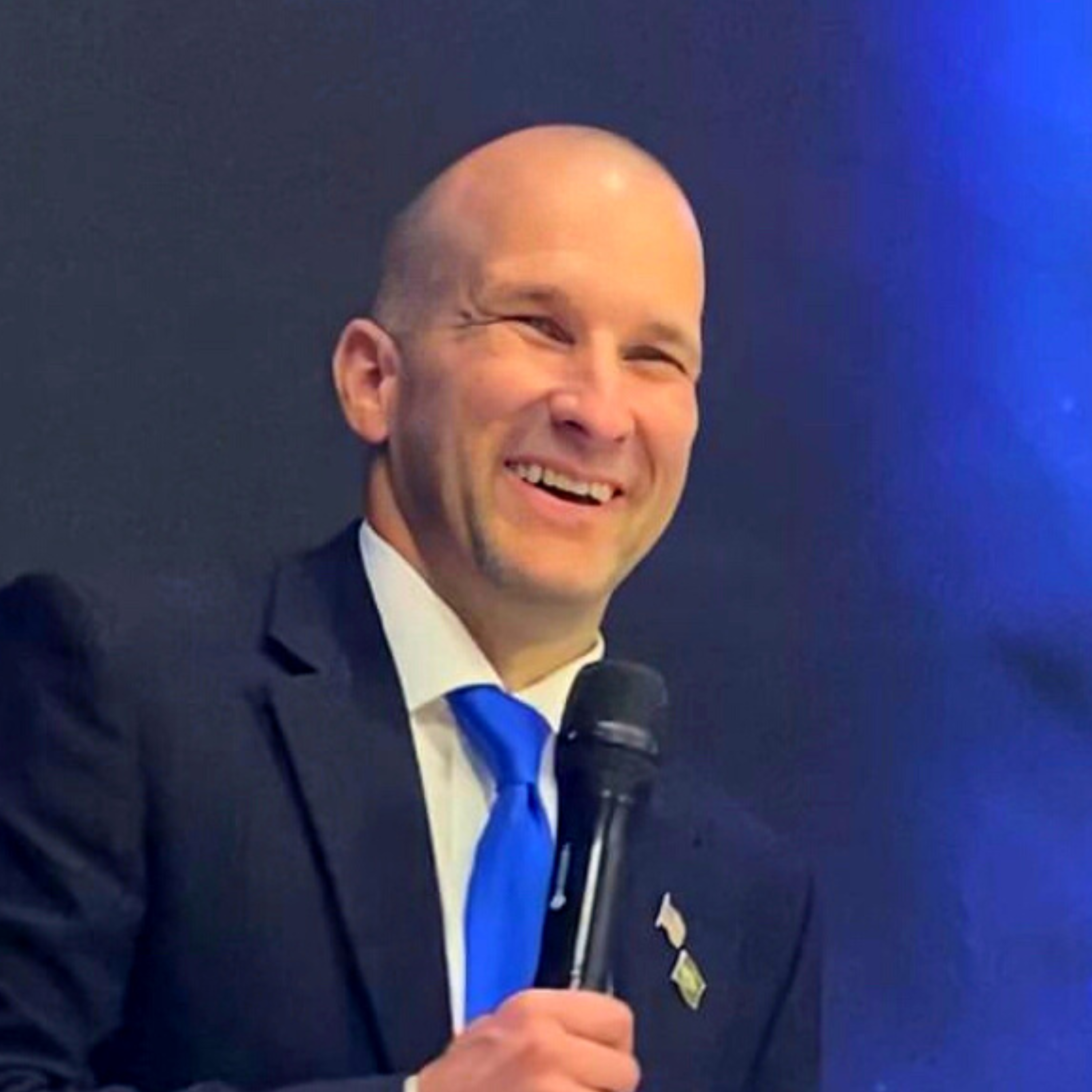 profile photo linkedin